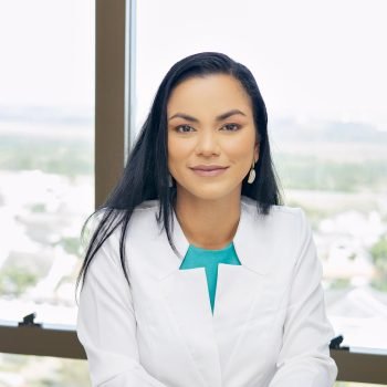 COFFI - www.clinicacoffi.cm.br - COFFI - Centro de Ortopedia e Medicina da Dor - Equipe - Dra. Napoliane Costa Santos